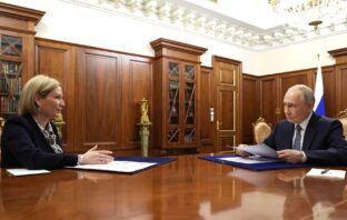 Источник: http://www.kremlin.ru/events/president/news/76630/photos